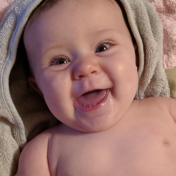 Meet your Posher, Kelly - Picture 1 of 1